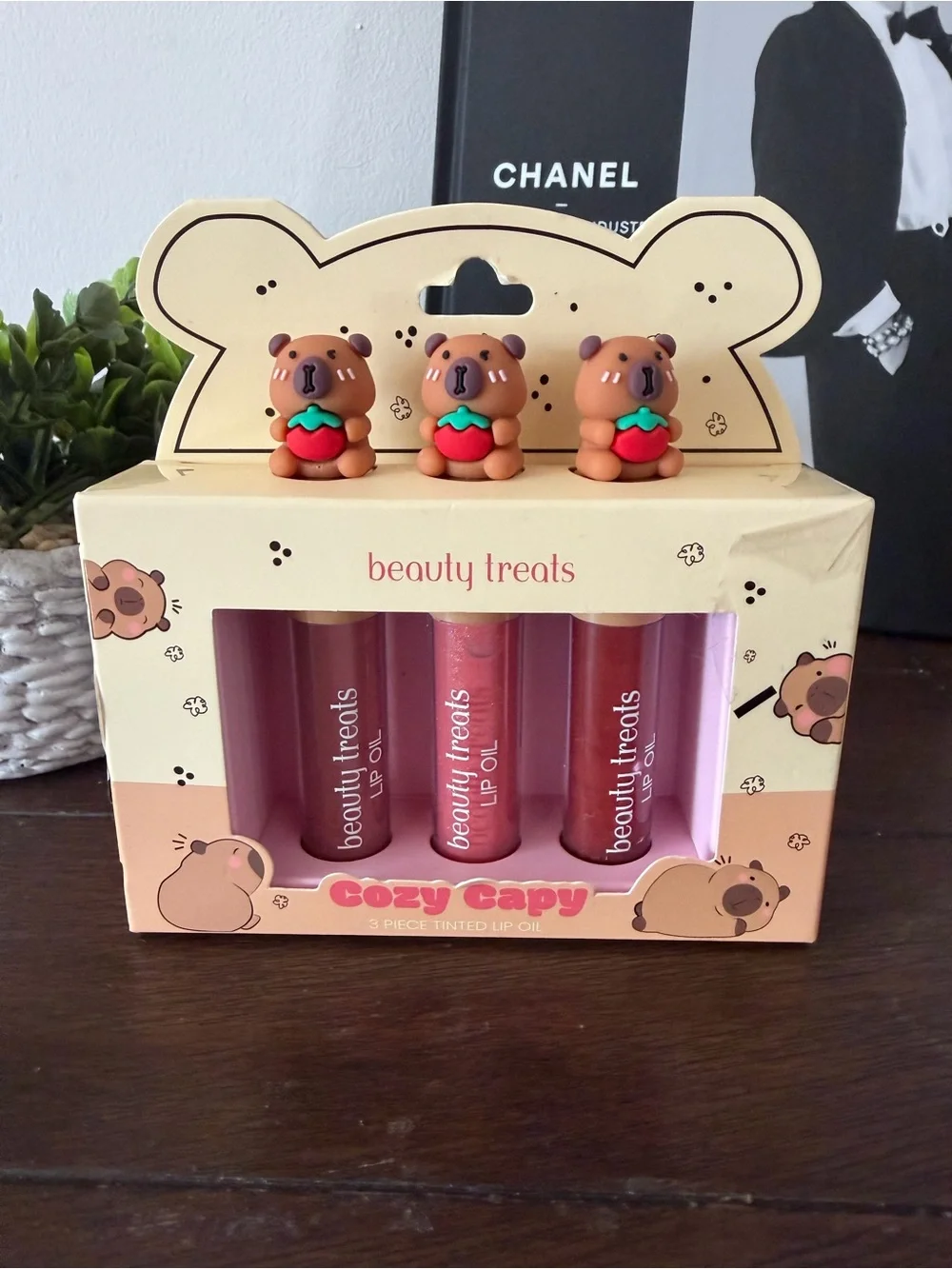 Beauty Treats Cozy Capy 3-Piece Tinted Lip Oil Set